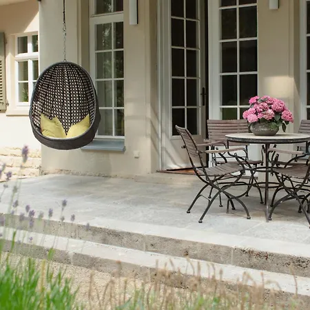 Villa Nussbaumer - Business-Und Ferienwohnung In Bester Lage Arnstadt Exterior foto